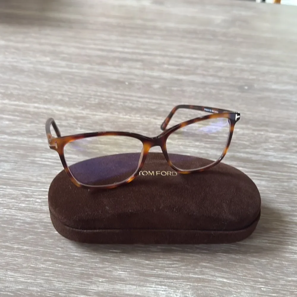 Tom Ford FT5842-B 56 Eye Tortoise NWT‎ in packaging